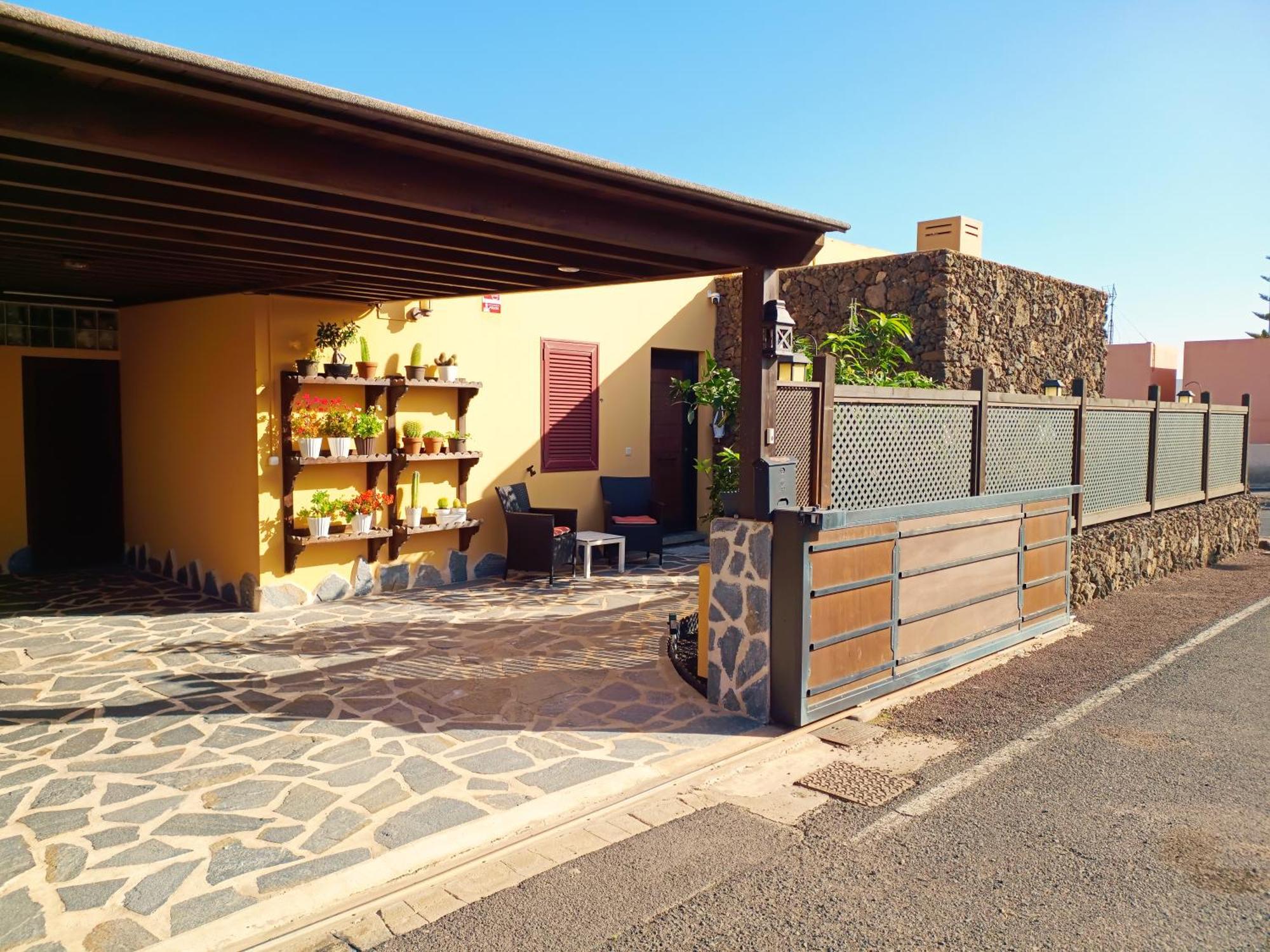 Villa Enola La Oliva Exterior foto